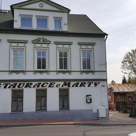 Restaurace U Marty Hotel Dubí Zewnętrze zdjęcie