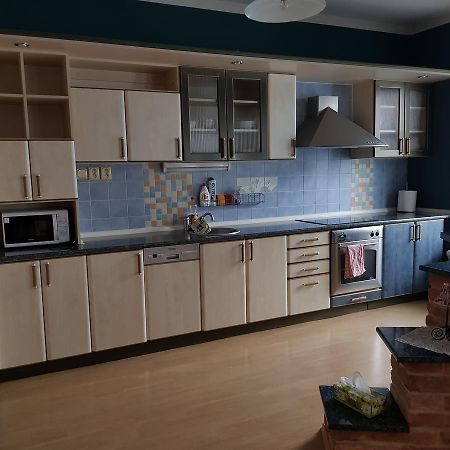 Restaurace U Marty Hotel Dubí Zewnętrze zdjęcie